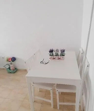 Piso Alameda דירה *